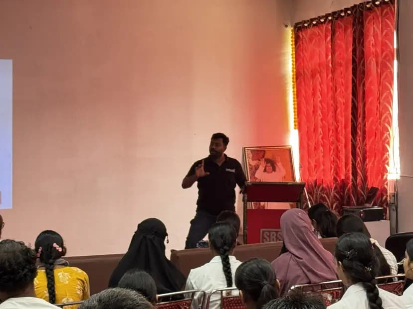 Motivational and Career Counselling Session at Lyallpur Khalsa College Motivational and Career Counselling Session at Lyallpur Khalsa College