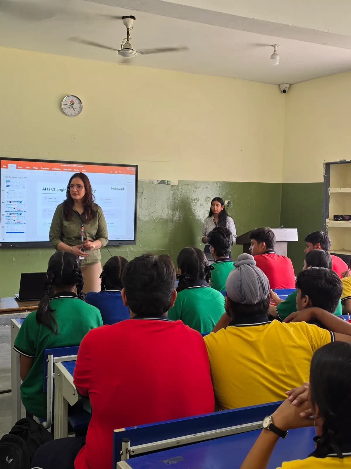 Interactive AI & Live Robotics Demo Session at GPC Khunimajra